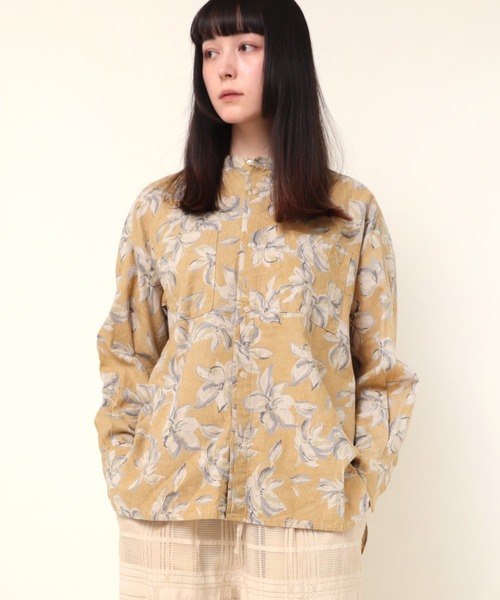 ブラウス シャツ B2735 フラワープリントタックシャツ レディース