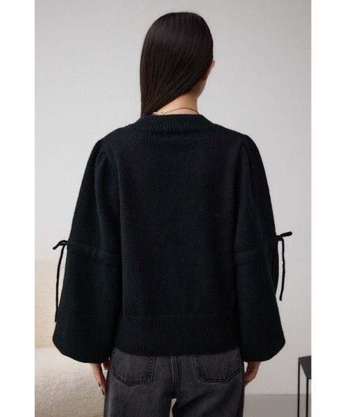 美品！MOUSSY　袖リボン　可愛いセーター AZUL BY MOUSSY（アズールバイマウジー） ニット セーター 袖リボン