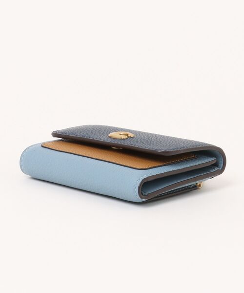 カラーブロックが魅力♪【Coach】ミラ スモール フラップ財布 COACH｜【公式】ミラ スモール フラップ ウォレット・カラー