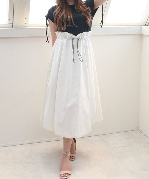 CECIL McBEE ワンピース リブxサイドレース付きバルーン