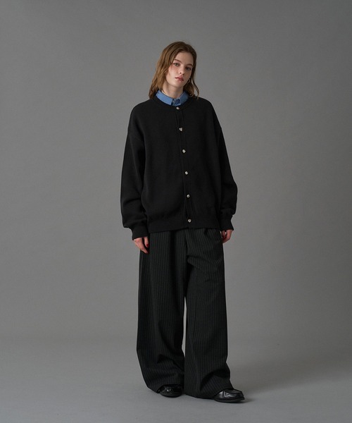 ONCILY（オンシェリー） カーディガン SILVER BUTTON CREW NECK