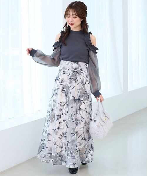 Twistyショルダーフリルトップス MAJESTIC LEGON（マジェスティックレゴン） tシャツ オープン