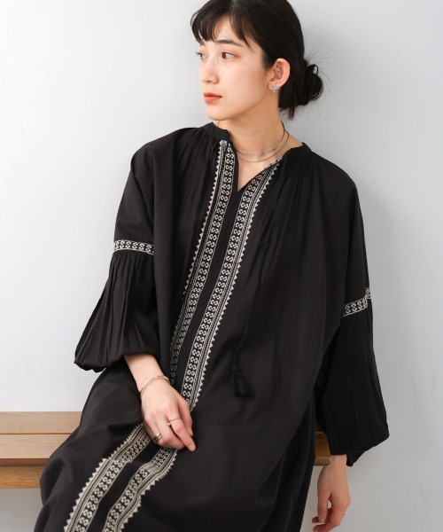 美品⭐️ブージュルード 刺繍レース プリーツ ロングドレス Mサイズ アサクラ 美品【アサクラ】刺繍レース切り替えプリーツロングパーティー