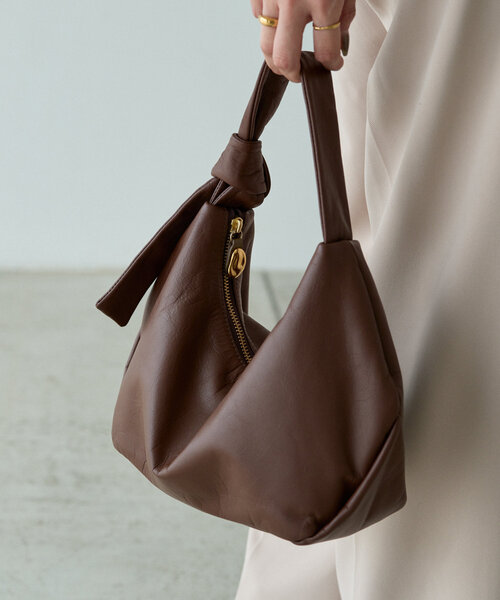 gemeil russetレザーワンハンドルバッグ russet（ラシット）の「《gem_by russet》レザーワンハンドル