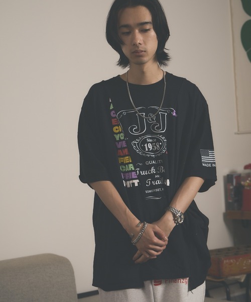 ALL RUNS スマホショルダー tシャツ V-shaped switching S/S Tee