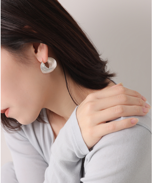 Lilas ピアス 「SAMH by LILAS」9ラインカーブフープピアス SV（両耳 