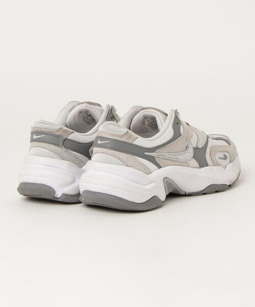 Nike ホワイト ローカットスニーカー NIKE 「NIKE」 ローカットスニーカー 24.5 ホワイト レディース