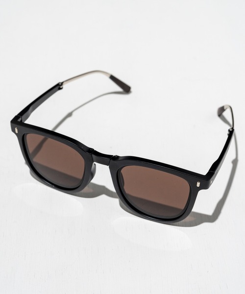 Monokel Eyewear ピンクのサングラス　レトロ　オシャレ　モンスター Monokel Eyewear ピンクのサングラスレトロオシャレモンスター