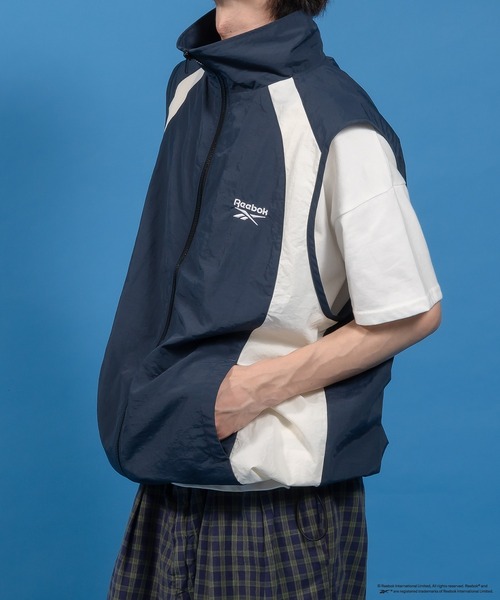 Reebok／Perushu別注 ナイロンベストセットアップ ネイビー 上下M Perushu ベスト ジレ Reebok／Perushu別注 スタンドネック配色