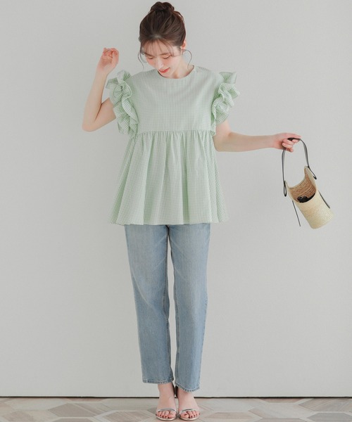 Fit more フィットモア 袖フリルギンガムペプラムブラウス ブラック セール】袖フリルギンガムペプラムブラウス（シャツ/ブラウス