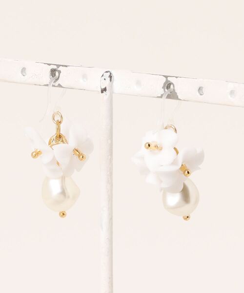 TONE（トネ） ピアス 「Astyle」花束パール樹脂ピアス(MA) レディース 