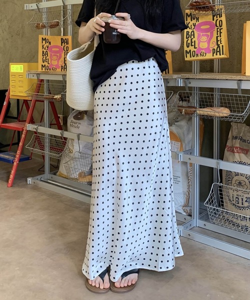 スカート ドット柄サテンフレアスカート : ZOZOTOWN Yahoo!店