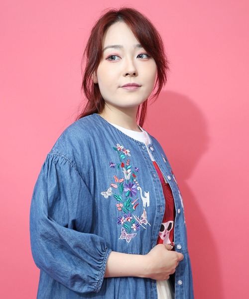 ✨美品✨ケイトスペード　デニムワンピース　シャツワンピース　花柄　薔薇　Rose ケイトスペード 花柄デニムワンピース - メルカリ