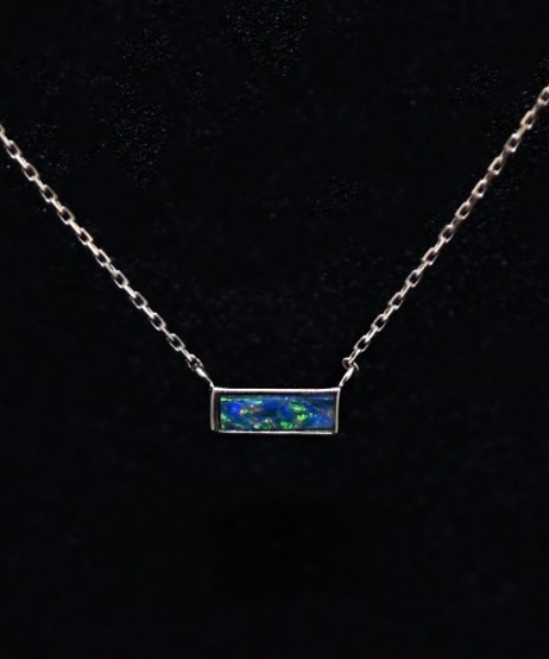 ネックレス K10YG　オパール×オニキス　オーロラ シナジーコレクション　ネックレス レディース メンズの画像