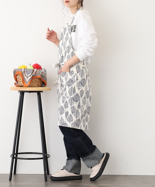 l'atelier Nuuit（アトリエ ヌイ） エプロン プリントショートエプロン