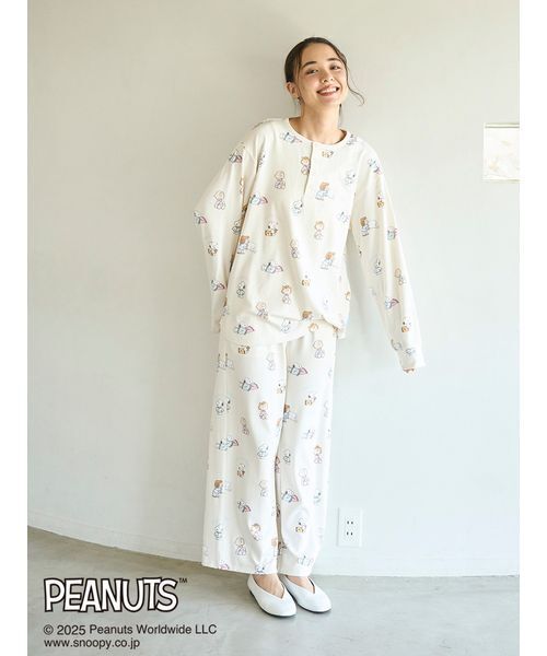 【新品・未開封】総柄ロングパンツ　ホワイト　ジェラートピケ×スヌーピー gelato pique（ジェラートピケ） パジャマ ルームウェア 「PEANUTS
