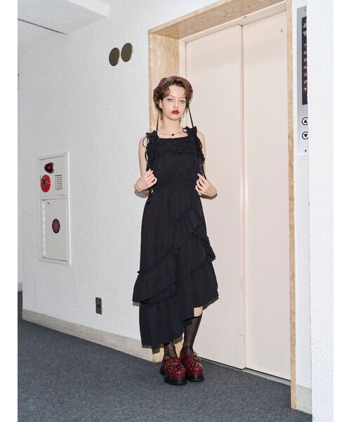 ワンピース フリルスリーブロングワンピースの画像