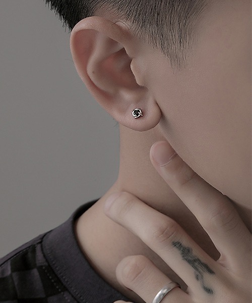 ピアス EK565/ブラックストーンペアピアス/両耳用/メンズ(NEZ) メンズ