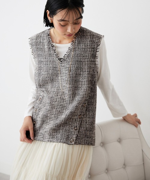 BELLUNA PLUS（ベルーナプラス） ベスト ジレ ツイード調ボタン使いV