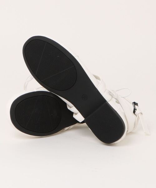 Revo. バレエシューズ パンプス ラウンドトゥ ストラップ付き レース