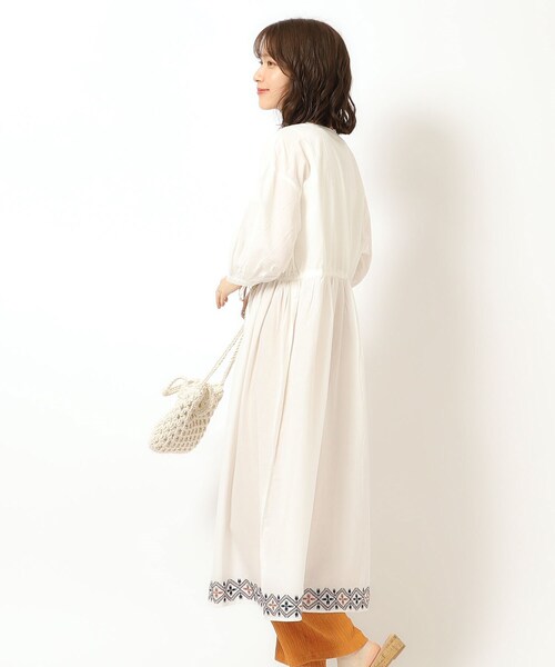 SATURDAYCLUB ラッフルヘム半袖刺繍ワンピース ラッフルヘム半袖ワンピース – SaturdayClub International