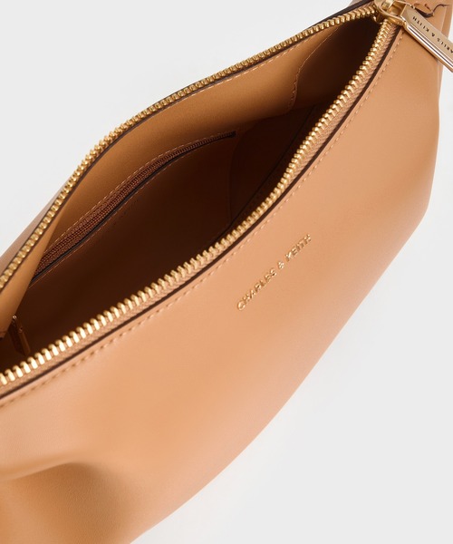 CHARLES ＆ KEITH ショルダーバッグ バッグ Caia カイア カーブ