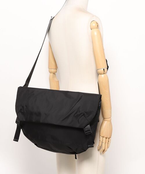 NOIR（ノワール） ショルダーバッグ Compass messenger メンズ