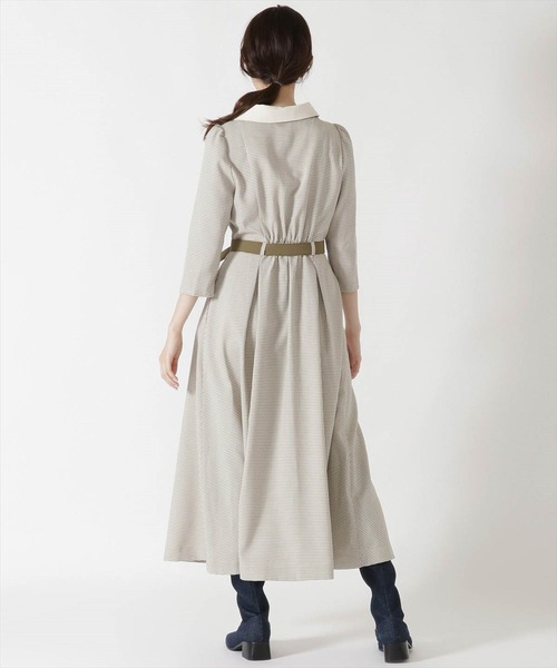 「REDYAZEL」 半袖ワンピース MEDIUM オフホワイト レディースの画像