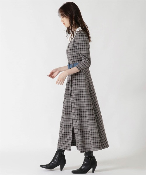 「REDYAZEL」 半袖ワンピース MEDIUM オフホワイト レディースの画像