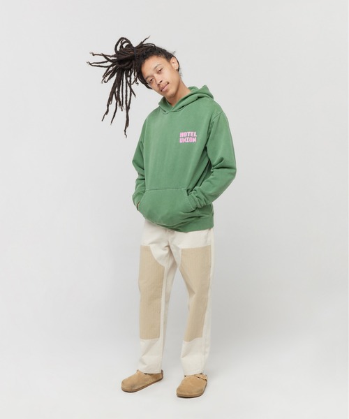 「UNION（UNION TOKYO）」 プルオーバーパーカー LARGE ブラック メンズの画像