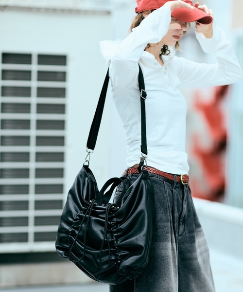 cii ショルダーバッグ 「UNISEX」 Smooth PU Gathered Bag / スムース
