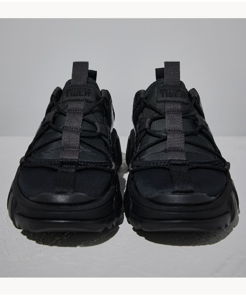 「ONITSUKA TIGER YELLOW COLLECTION」 フラットサンダル 24 ブラック レディース_画像4