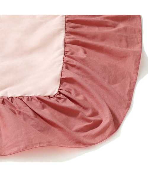 フランス製　薄ピンクレーステーブルクロス約130㎝×130㎝ 楽天市場】ビニール製 テーブルクロス レース 6人掛け 150