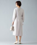 ワンピース 「洗える」ライトサテン ワンピースの詳細画像3