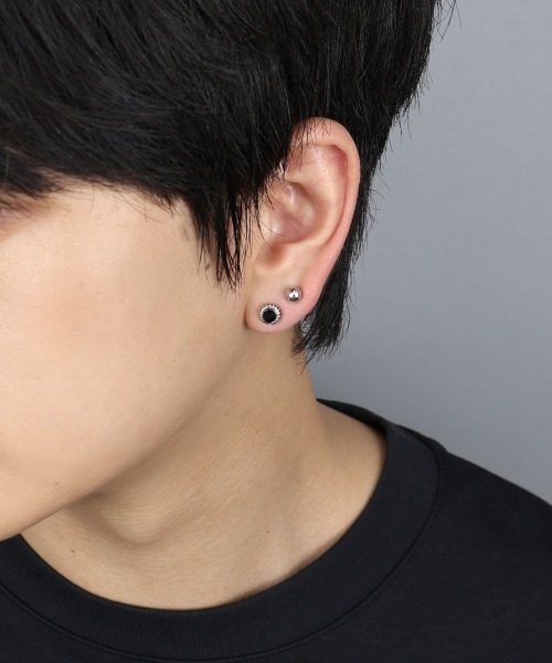 4INT. ピアス メンズライク スタッドピアス 2セット / チタンポスト