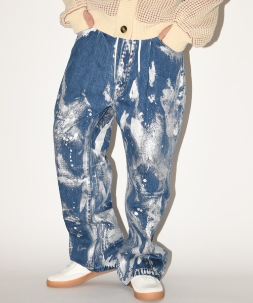 d.i.a.フレアデニムパンツ スプラッターペイント Theater code（シアターコード）の「△splash paint denim pants