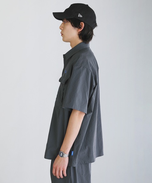【boohoo】BOXYシアサッカークリンクル半袖シャツ CREW (クルー) シアサッカー ボタンダウン 半袖 シャツ COOLMAX