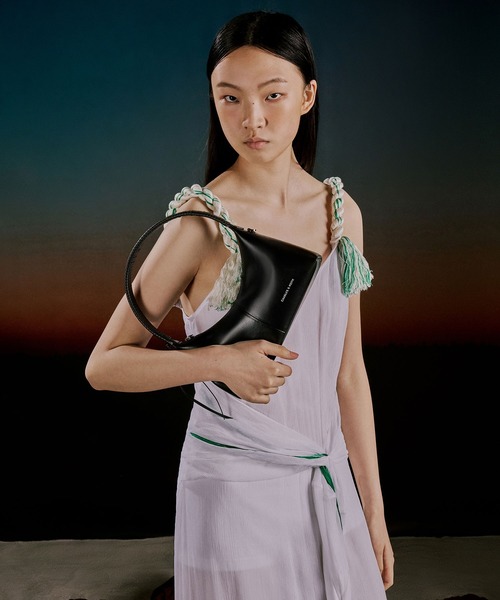 CHARLES ＆ KEITH ショルダーバッグ バッグ Simone シモーン