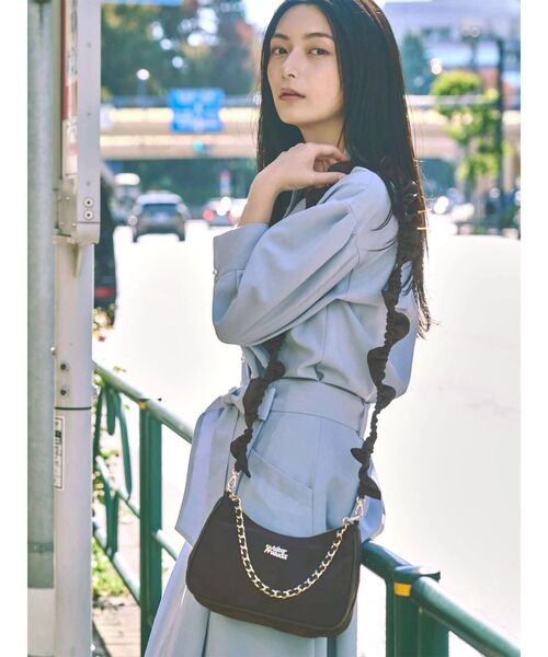 FRAY I.D × outdoor コラボ ショルダーバッグ 限定色 FRAY I.D×OUTDOOR PRODUCTコラボバッグ登場 | フロントロウ