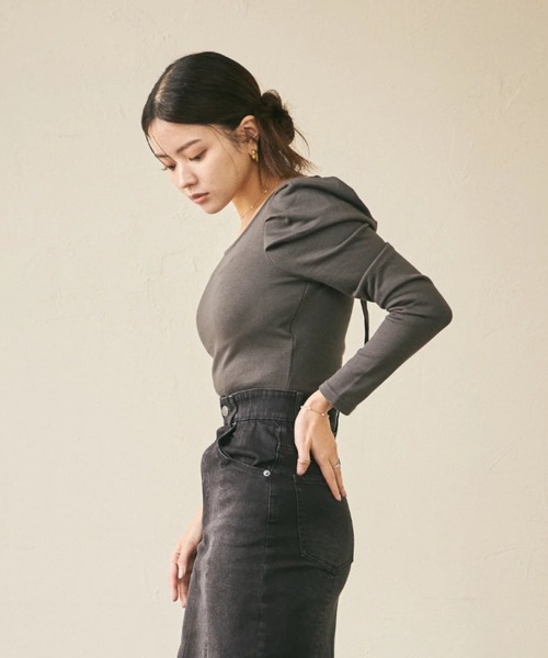 tシャツ 「ela.」back open body suit/バックオープン×カップ付き設計