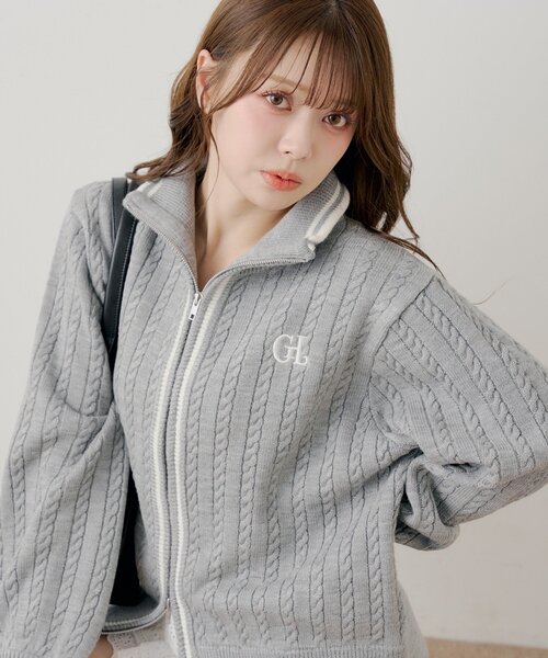 美品 フーズフーチコ ニットプルオーバー Chico（チコ） ニット セーター 「新色追加/2WAY」ブローチ付きVネック