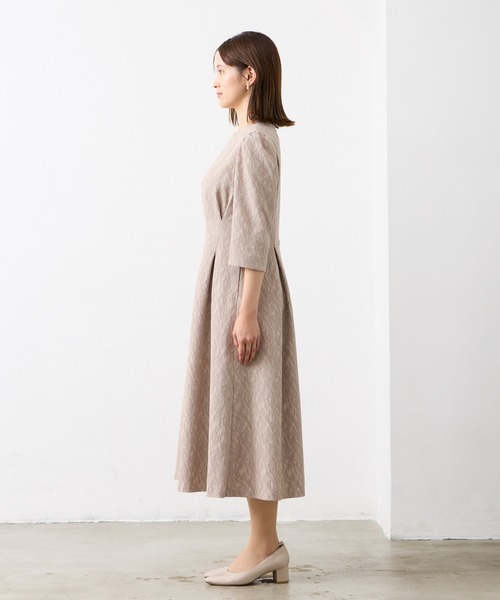 「AIMER」 7分袖ワンピース MEDIUM ベージュ レディースの画像