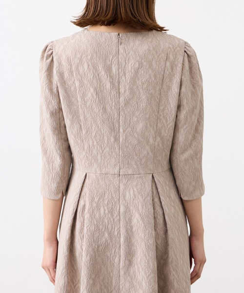 「AIMER」 7分袖ワンピース MEDIUM ベージュ レディースの画像