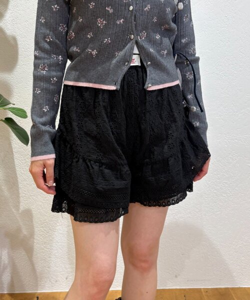 w closet（ダブルクローゼット） パンツ スカラップフリルショート