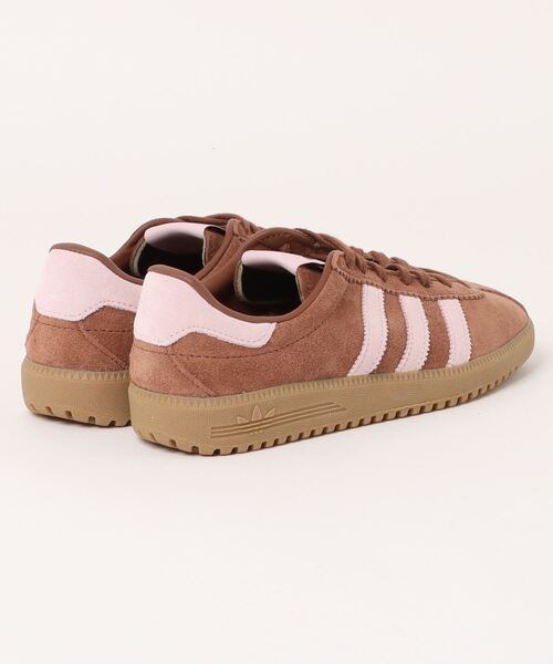靴 adidas Bermuda ADIDAS BERMUDA 2023 BEIGE/PANTONE SIZES 8 8.5 9 9.5 10 10.5