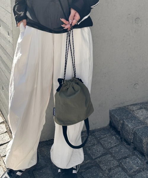 CLEA ショルダーバッグ バッグ ミリタリー巾着ショルダーバッグ