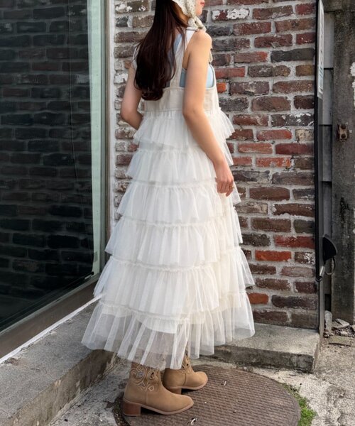 フリルホワイト　1点 w closet（ダブルクローゼット） ワンピース フリルティアード