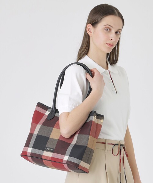新品未使用◇クレストブリッジ◇PVCクレストブリッジチェックトートバッグ クレストブリッジチェックブリティッシュグラフィックトート（バッグ バッグ
