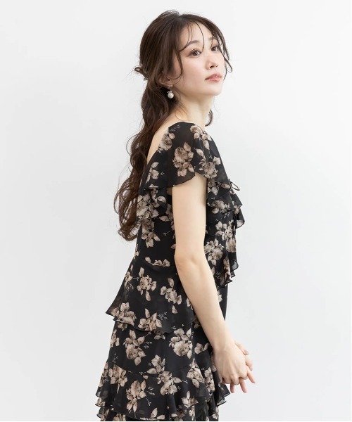 RANDA ラッフルフリルシフォンワンピース RANDA（ランダ） ワンピース ラッフルフリルシフォンワンピース