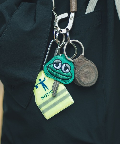 gym master（ジムマスター） キーケース 「Fluke Frog」まったり